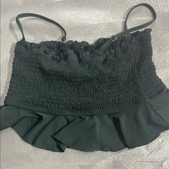 Floral Ruffle Bikini Set - Picture 4 of 5